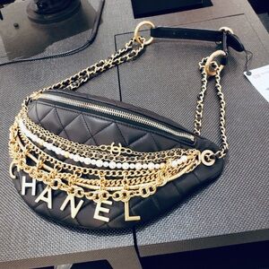 CHANEL BELT BAG